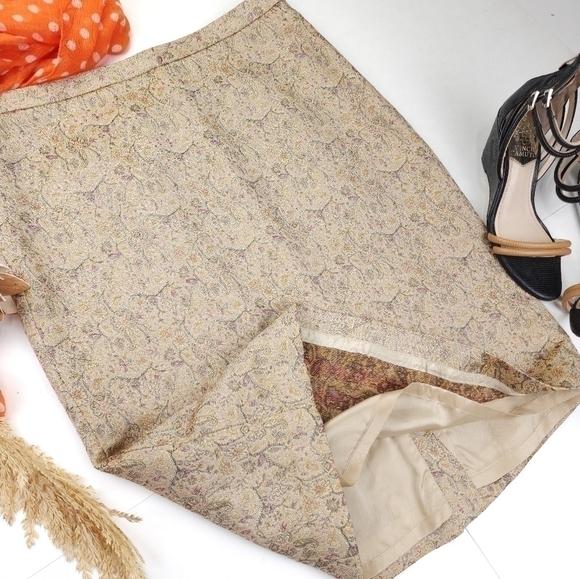 New Loft Gold Silk Blend Pencil Skirt Sz 6 - Picture 6 of 10